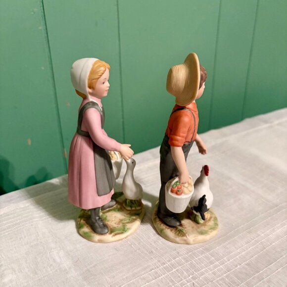 Vintage Homco Amish Farm Boy & Girl with Duck Rooster & Basket Eggs #1415 - Picture 5 of 8